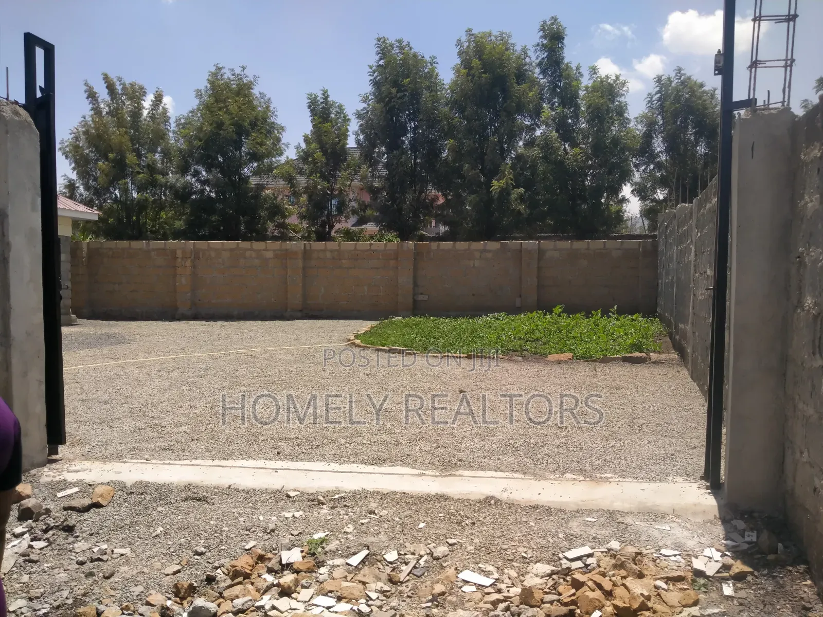 3bdrm Bungalow in Kiserian Gated for sale