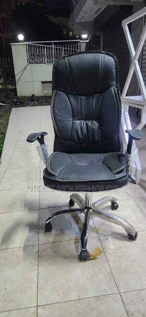 Office Chair With Sponge Backrest