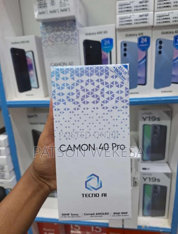 New Tecno Camon 40 Pro 256 GB - main view