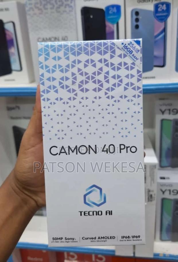 New Tecno Camon 40 Pro 256 GB - thumbnail 2