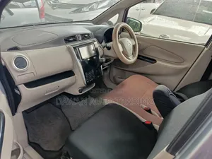 Mitsubishi EK Wagon 2017 Silver