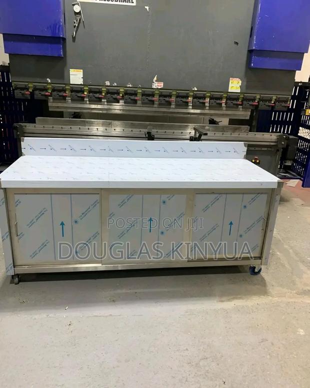 Ss. Stainless Steel Working Top Cabinet. - main view