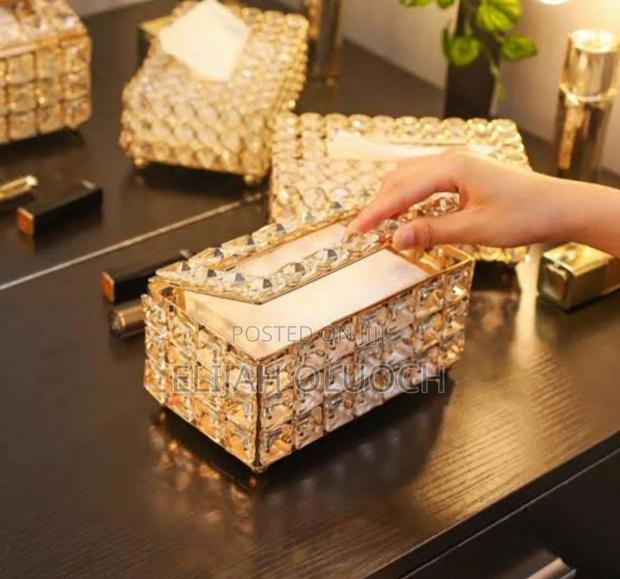 *High Quality Crystal Sparkling Serviette Holder - main view
