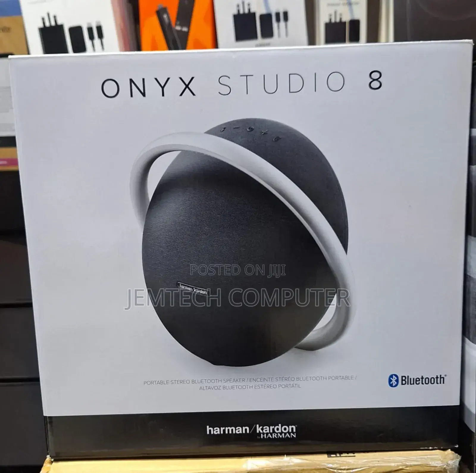 Harman Kardon Onyx Studio 8 – Portable Bluetooth Speaker