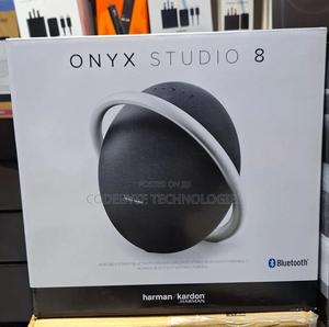 Harman Kardon Onyx Studio 8 – Portable Bluetooth Speaker - thumbnail 2