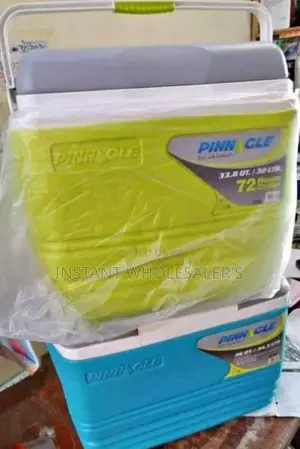 Super Pinnacle Cooler Box 32 Litres