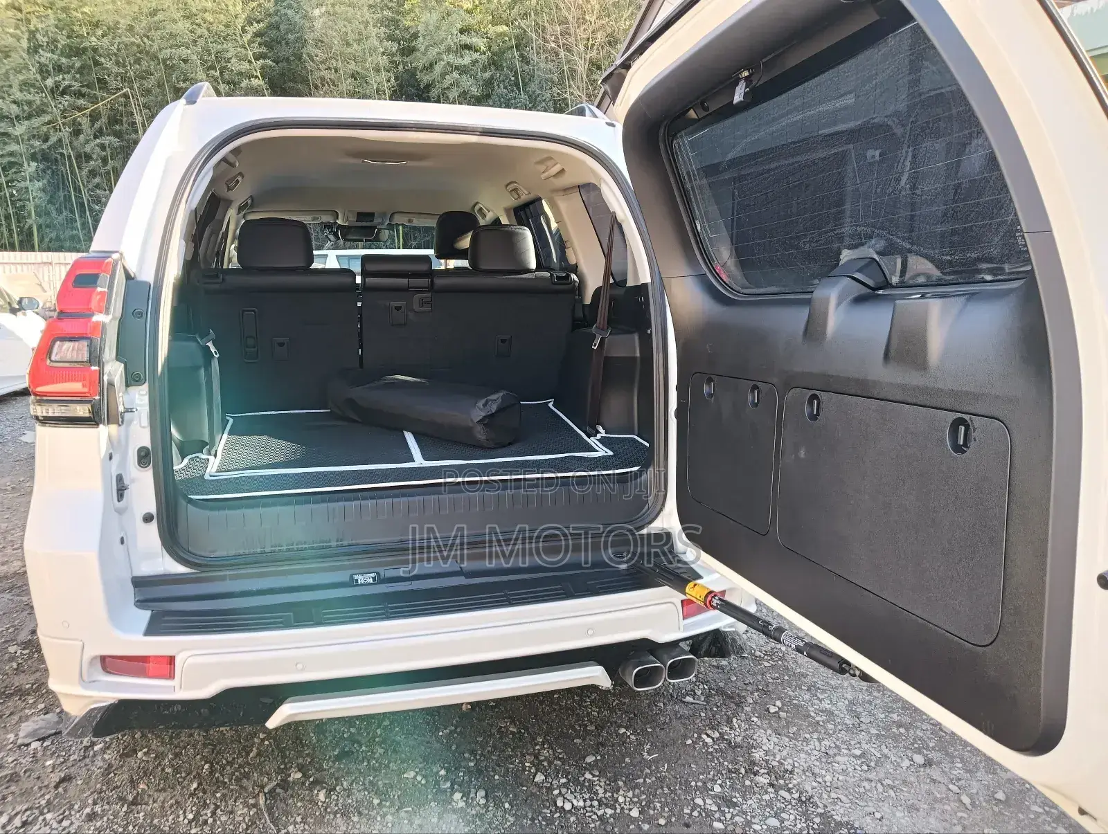 Toyota Land Cruiser Prado 2018 Pearl