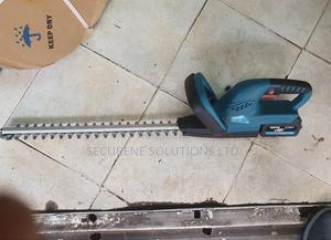 Hedge Trimmer With "48v - thumbnail 2