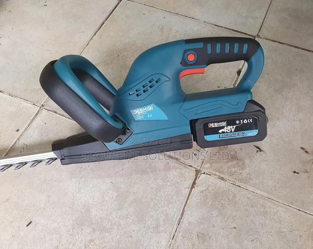 Hedge Trimmer With "48v - thumbnail 3