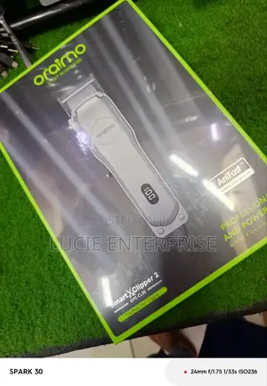 Oraimo Cordless Clipper Shaving Machine