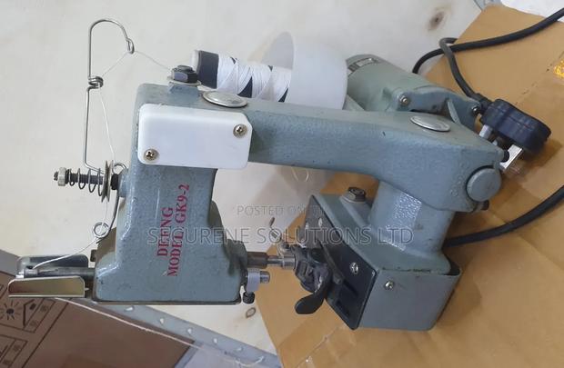 Gk9-2 Portable Electric Bag Closer Sewing Machine - thumbnail 3