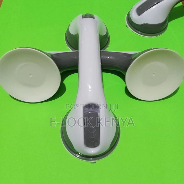 Wall Support Handles