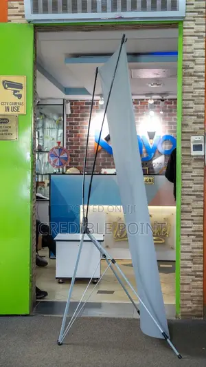 X Display Stand