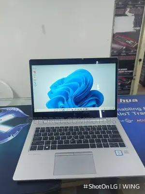 Laptop HP EliteBook 830 G5 16GB Intel Core I5 SSD 256GB