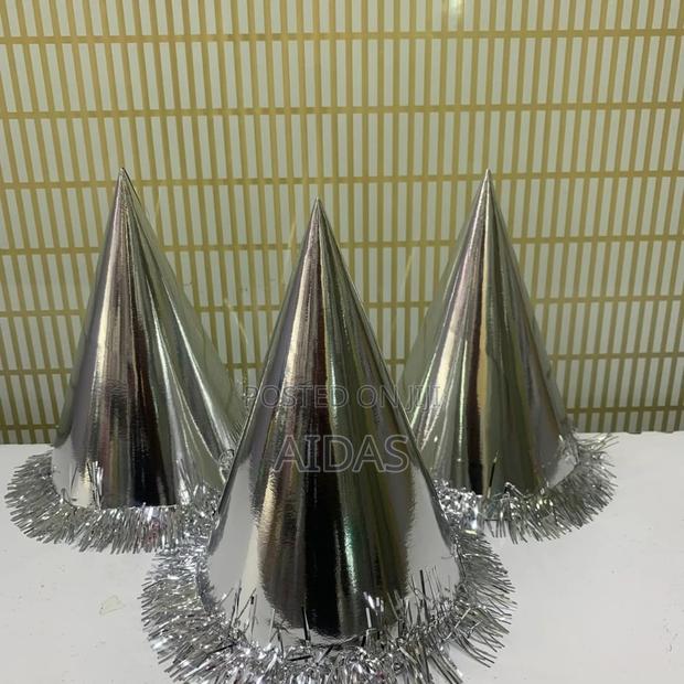 Party Hats - thumbnail 3