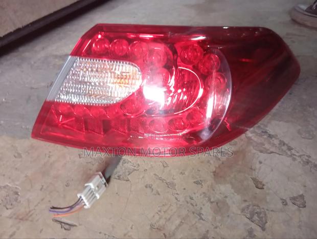 Tail Light Nissan Fuga Cima 2015