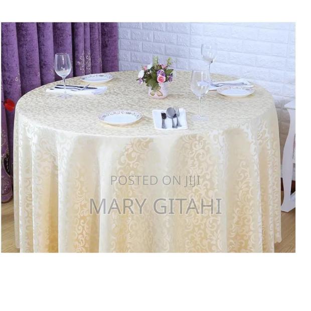 180cm Round Table Cloth at  - main view