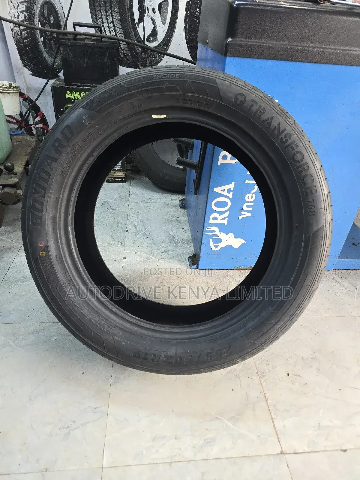255/50r19 Goddard Transforce Tire