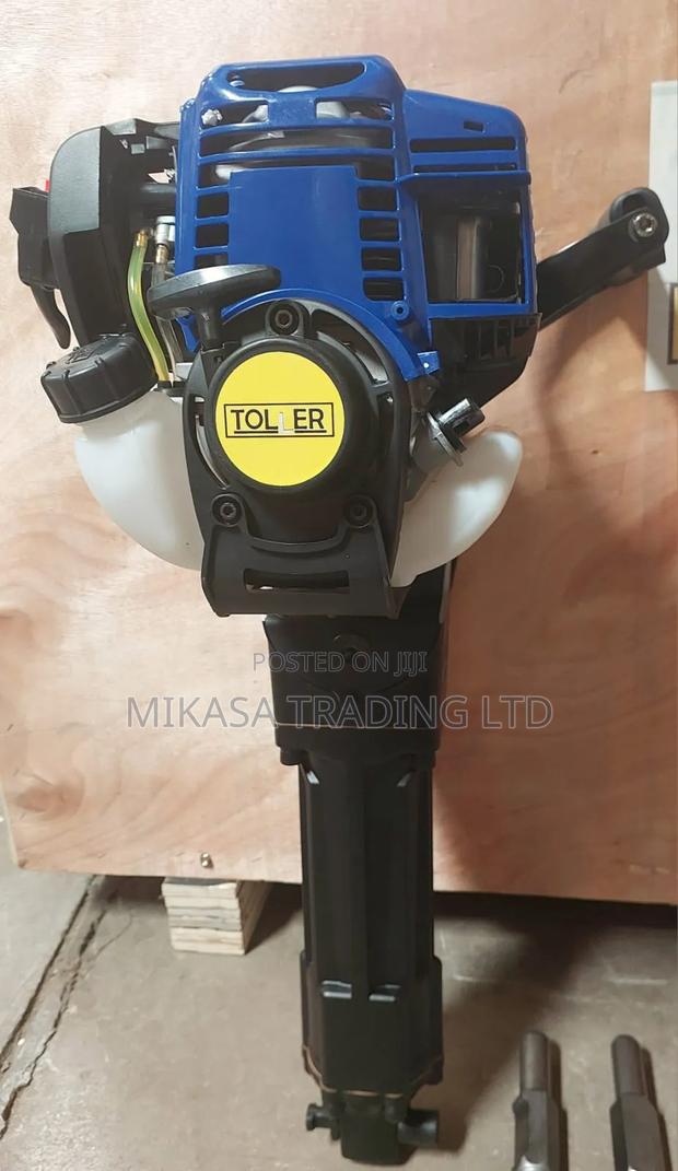 Petrol Demolition Hammer - 3000 Watts Toller Brand