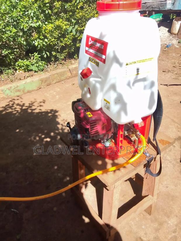 Best Quality Motorized Napsack Sprayer Pump 4strock - main view