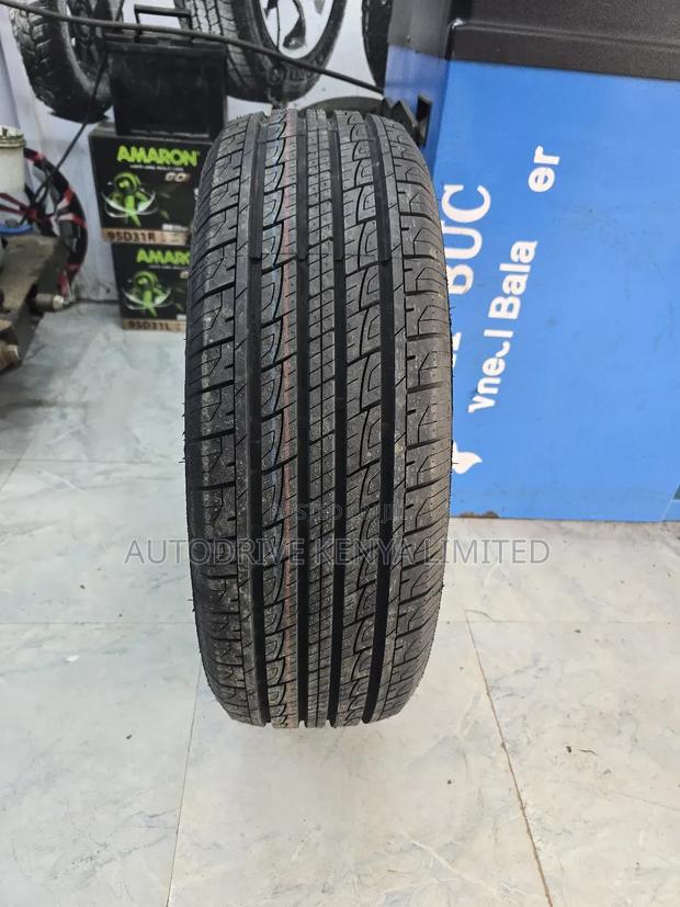215/60r17 Zextour Premium Tire - thumbnail 2