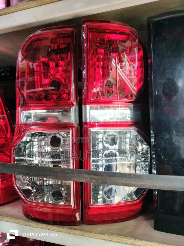 Toyota Hilux 2010 Tailiights
