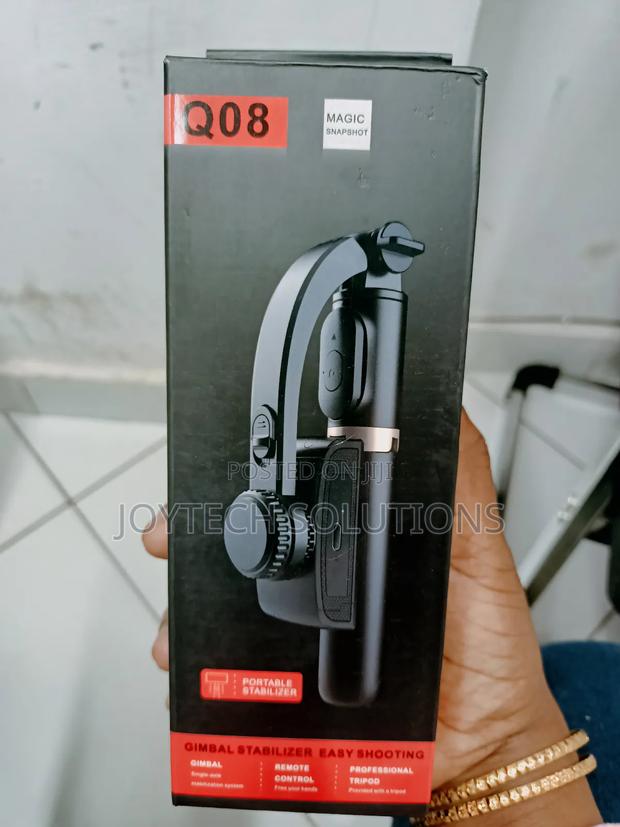 Remote Control Selfie Stick Tripods - thumbnail 4