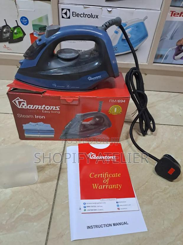 Ramtons Steam Iron Rm/694 1yr Warranty Blue/Black