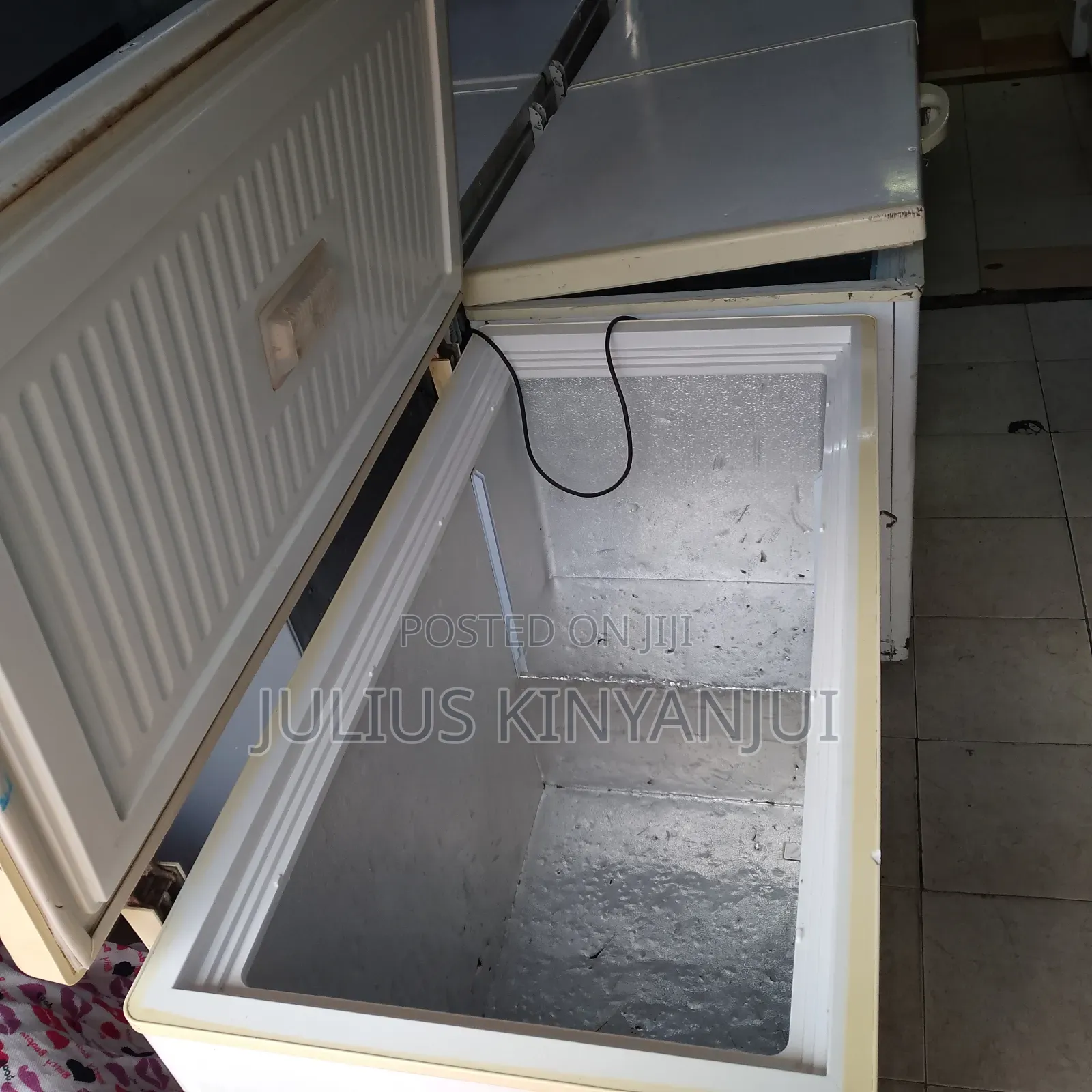Single Door 350l Deep Freezer