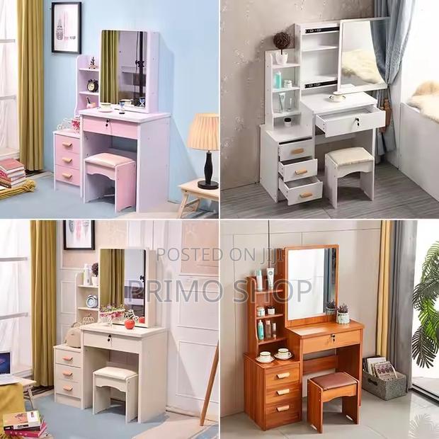 Dressers; Sleek Modern Dressing Table - thumbnail 4