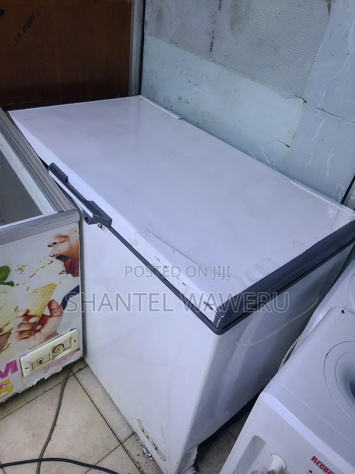 Sanyo.White Deep Freezer