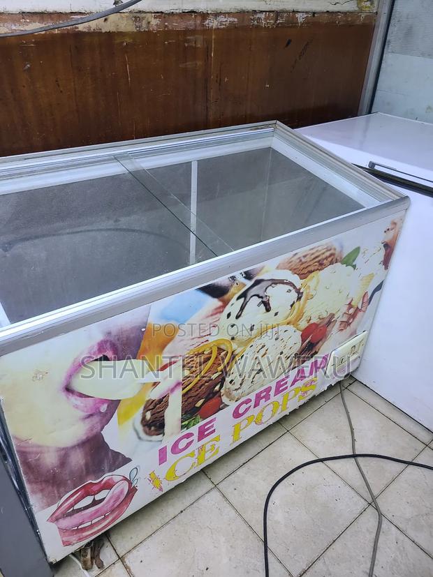 Ice Cream Deep Freezer Display Freezer - thumbnail 2