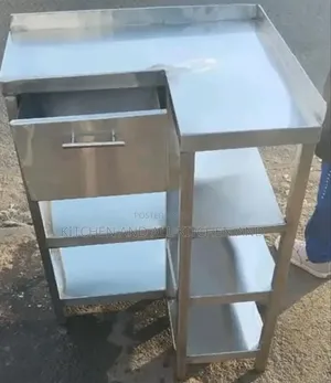 Modern Ss Work Table+Undershelves