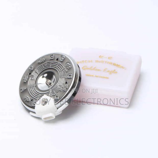 13 Hole Chromatic Pitch Pipe - main view