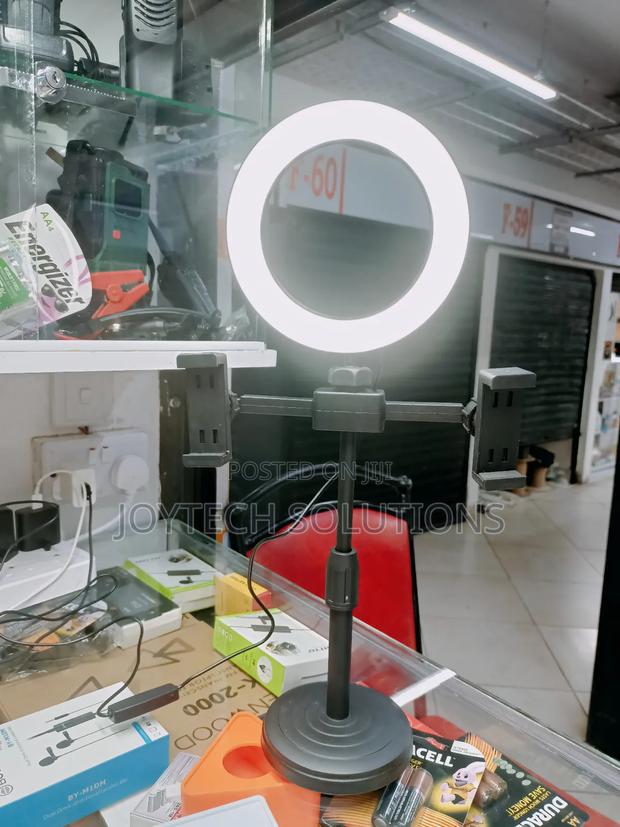 3-1 Universal Desktop Phone Holder With a Ring Light - main view