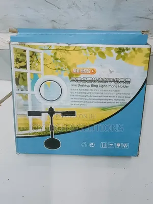 3-1 Universal Desktop Phone Holder With a Ring Light