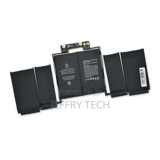 Apple A1964 Original Macbook Pro Laptop Battery