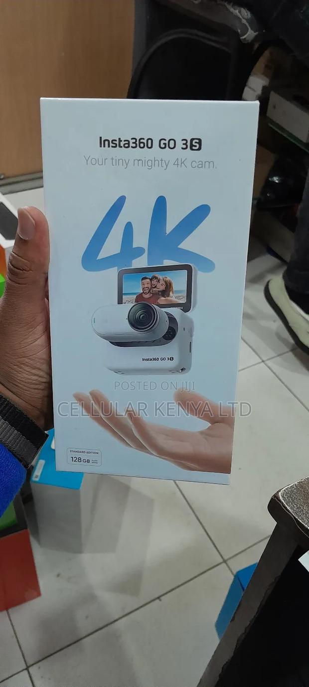 Insta360 Go 3s Action Camera Standard Bundle (128gb) - main view