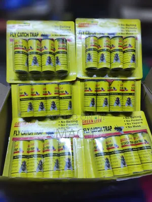 Fly Catcher With Glue Strips
