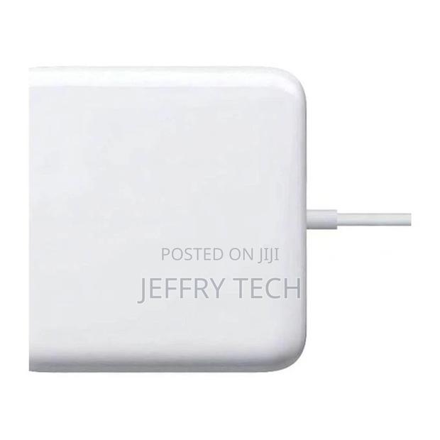 Apple Universal Charger Ac 60w T-Tip Power Adapter Charger - thumbnail 2
