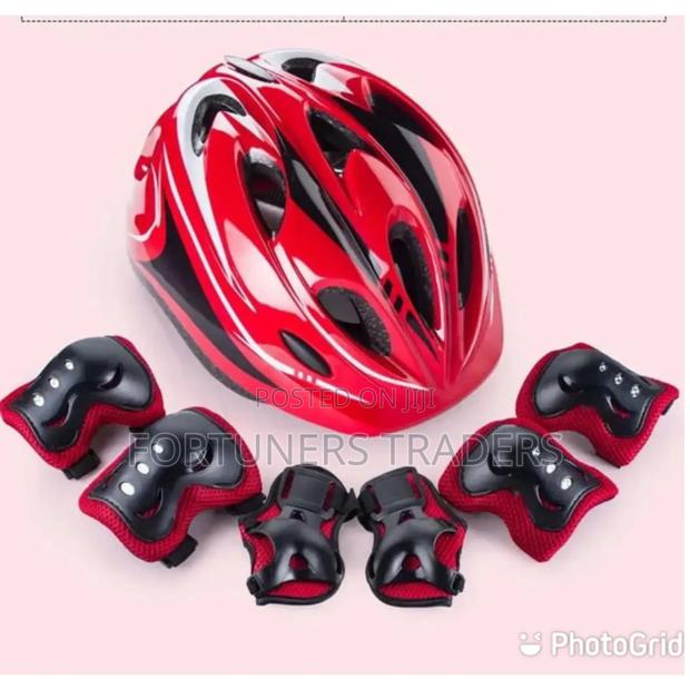 Helment Protective Gears Hard Helmet + Guard - main view