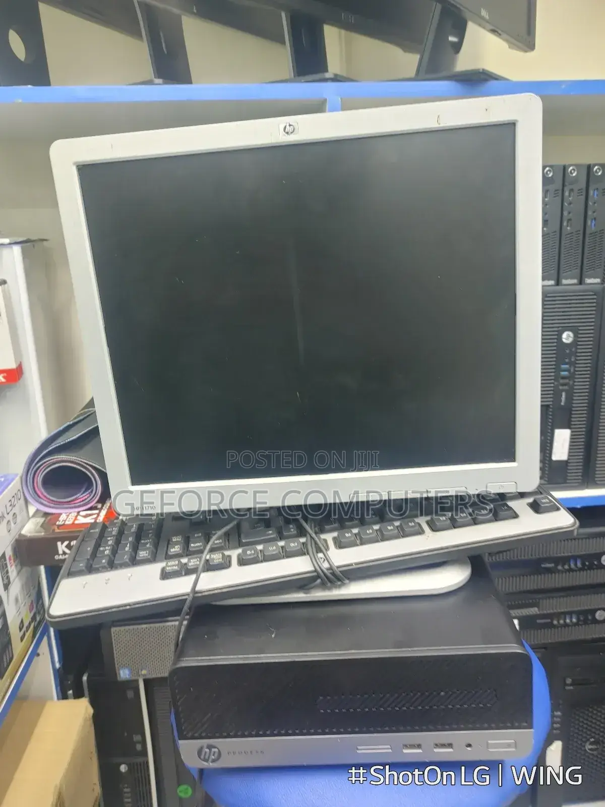 Complete Desktop With 17 Inches Monitor