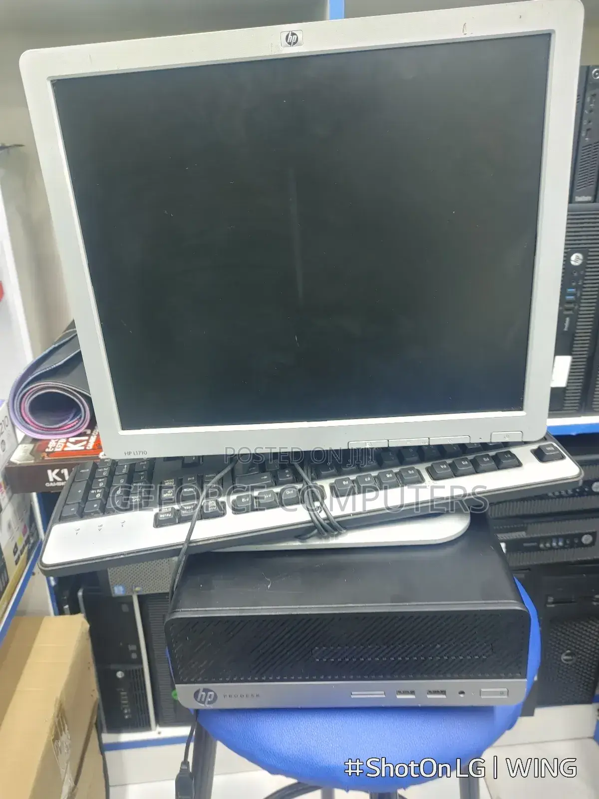 Complete Desktop With 17 Inches Monitor