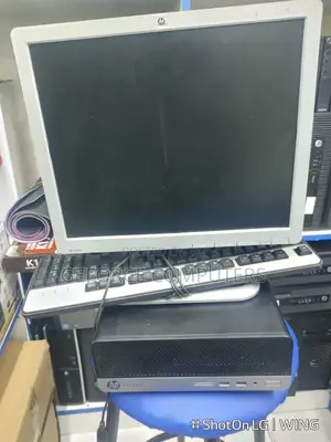 Complete Desktop With 17 Inches Monitor