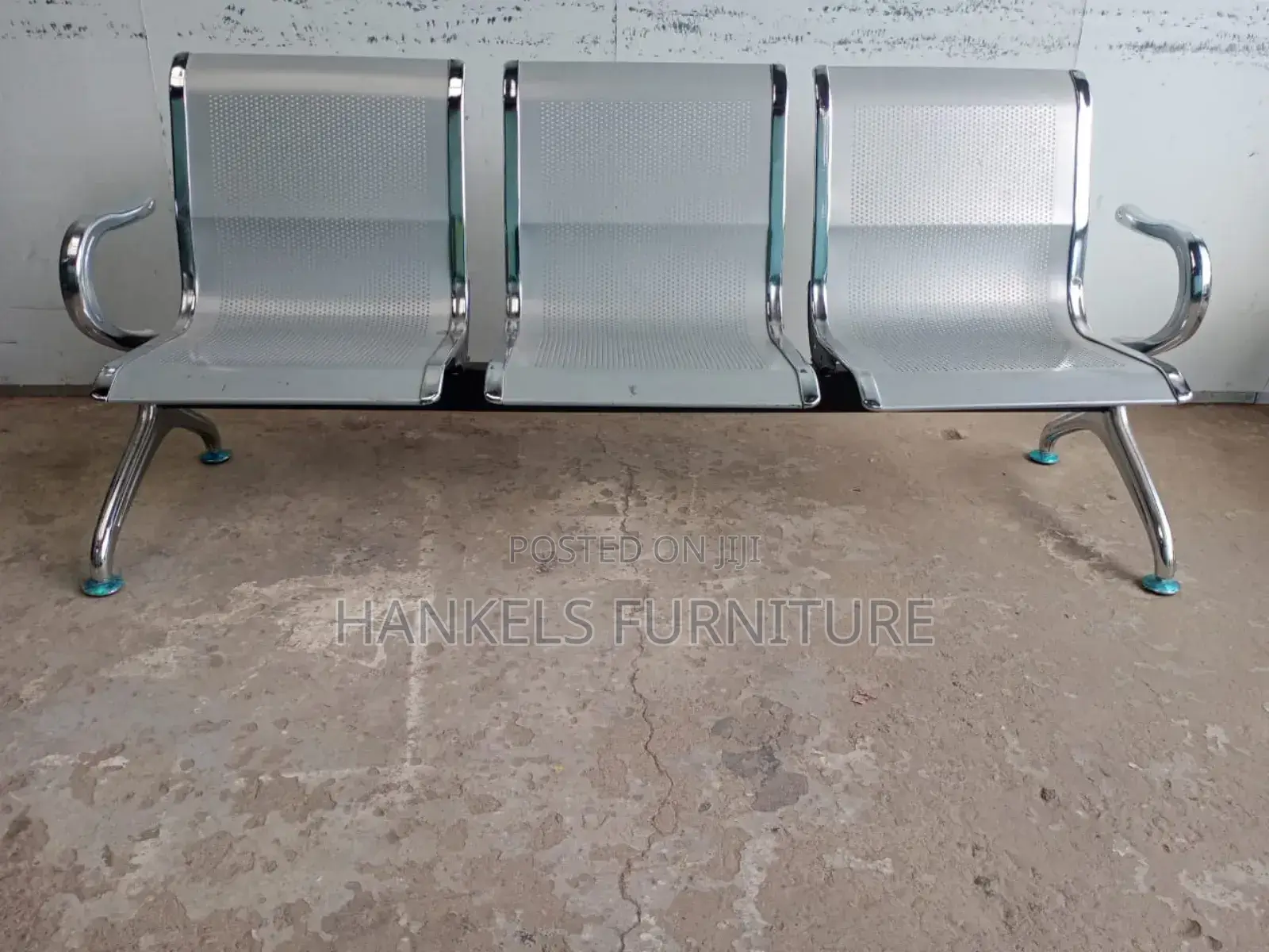 3 Seater Link Chair