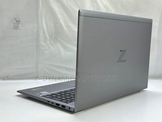 Laptop HP ZBook Firefly 14 G7 16GB Intel Core I7 SSD 512GB - main view