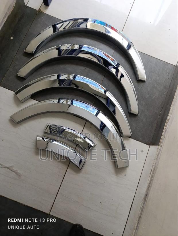 Chrome Fender Flares for Toyota Hiace 7l/9l