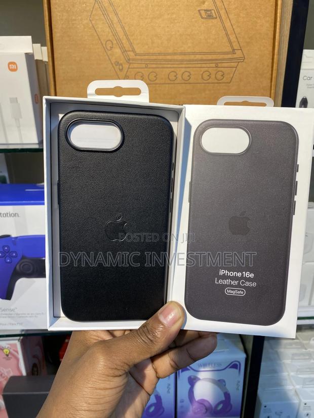 iPhone 16e Magnetic Pu Premium Leather Case/Cover - thumbnail 2