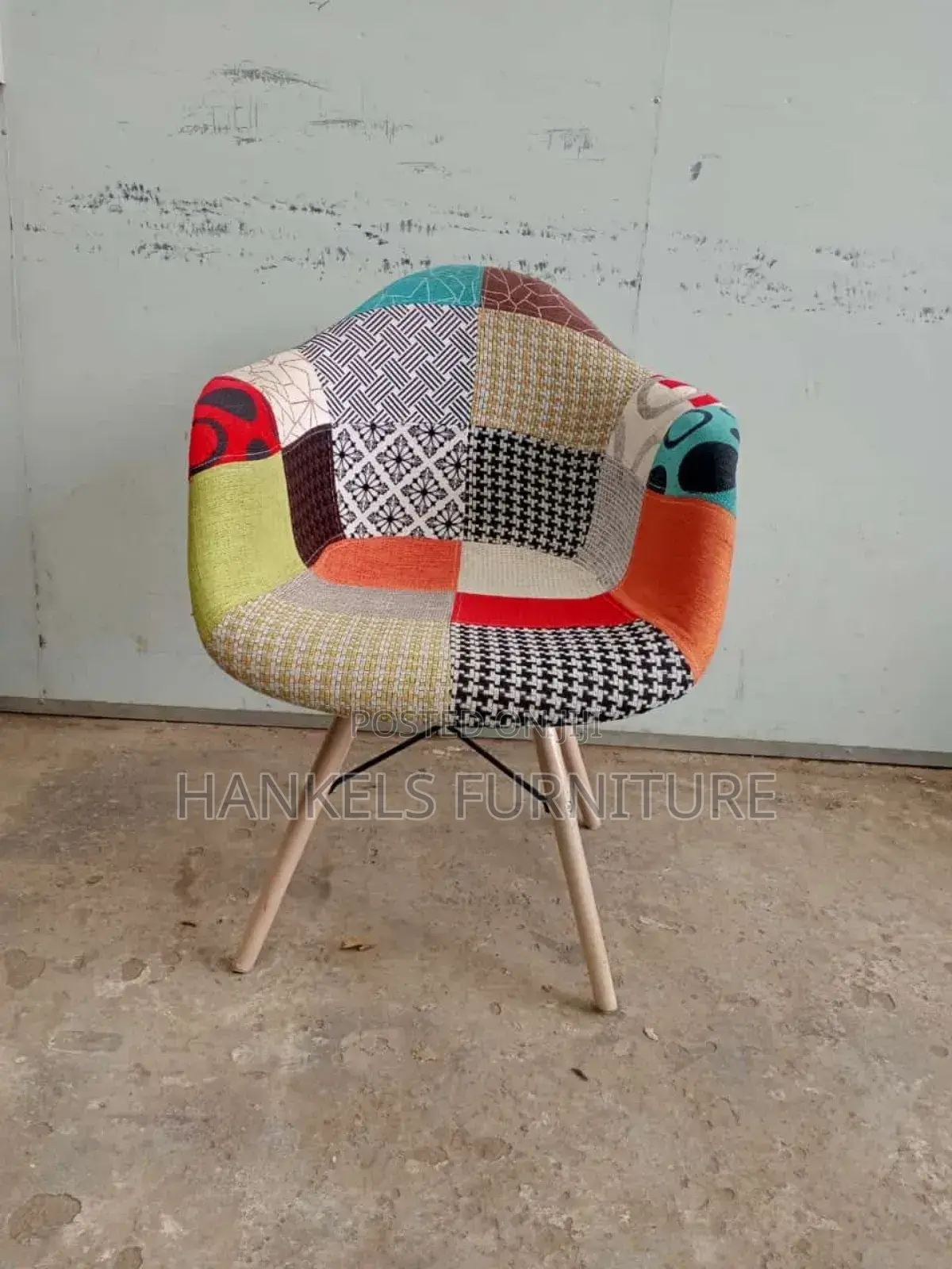 Armrest Balcony Eames Chair