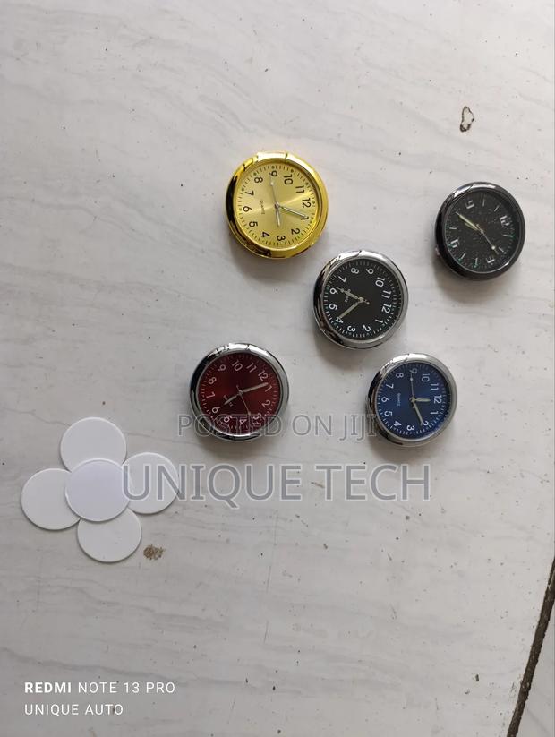 Classic Car Dashboard Watch/Clock - main view